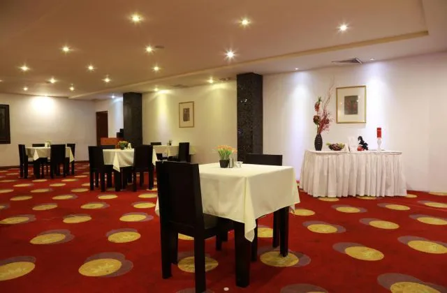 Hotel Restaurante Ramada Princess Casino Santo Domingo Republica Dominicana